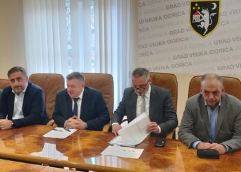 Oporbene stranke traže da aglomeracija bude prva točka dnevnog reda na sjednicama Gradskog vijeća