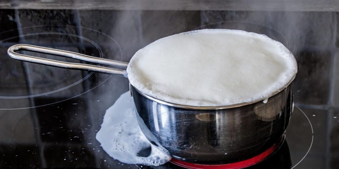 Ovo je dobro znati: Sedam grešaka kod čišćenja kojima nepovratno uništavate indukcijsku ploču