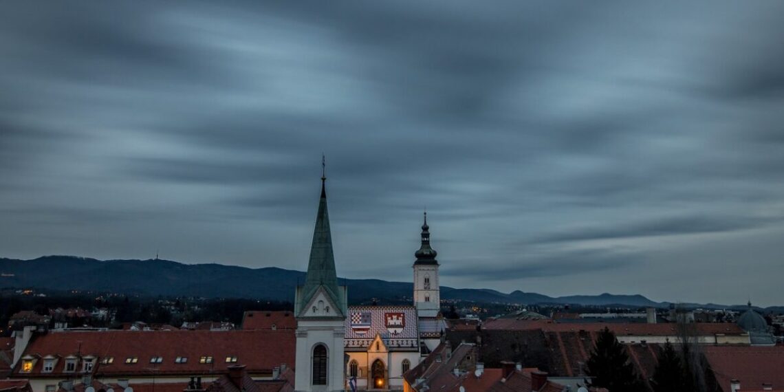 markov trg 157 stranaka