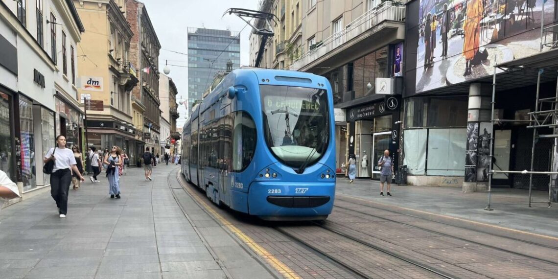 bez tramvaja