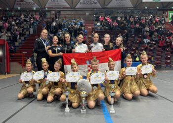 senzacionalan uspjeh