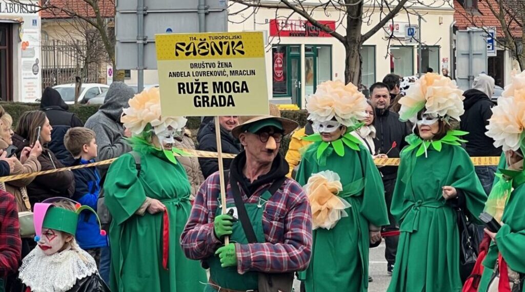 fašnička fotolovka