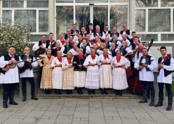 koreografiranog folklora