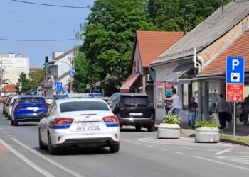 opljačkana benzinska pumpa