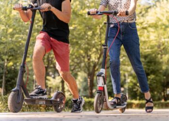 dvojica maloljetnika