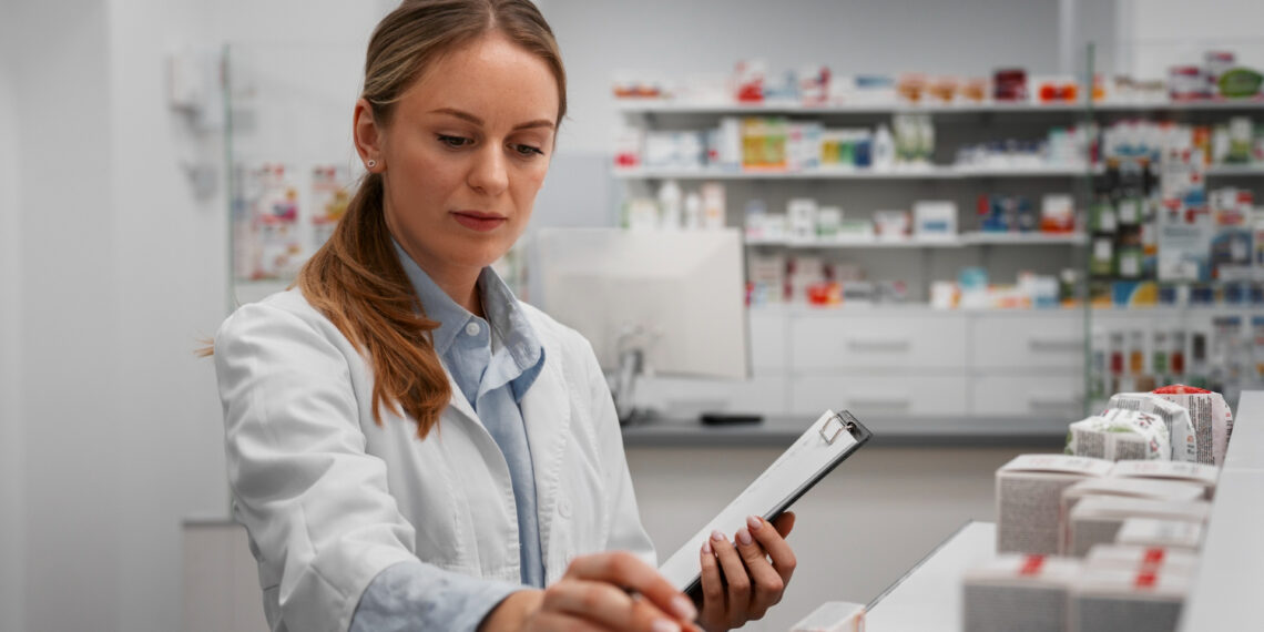 pripremaju ljekarnici