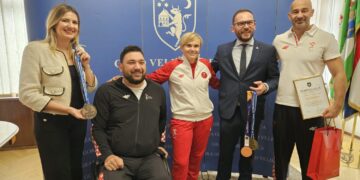 gradskoj upravi