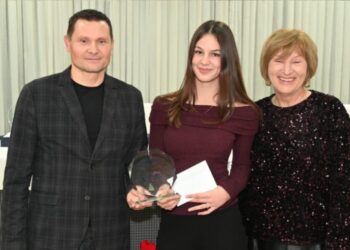 Dodijeljene nagrade u školskom sportu: Nika Baričić proglašena najuspješnijom sportašicom