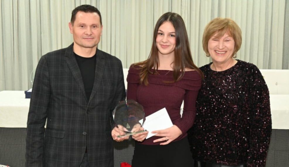 Dodijeljene nagrade u školskom sportu: Nika Baričić proglašena najuspješnijom sportašicom