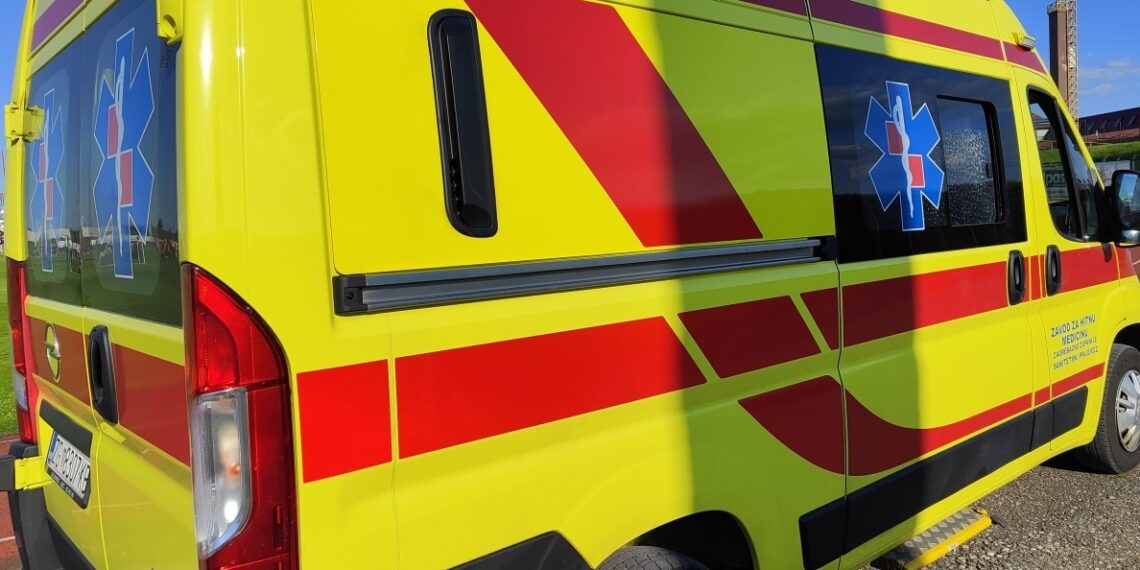 pirotehnička raketa