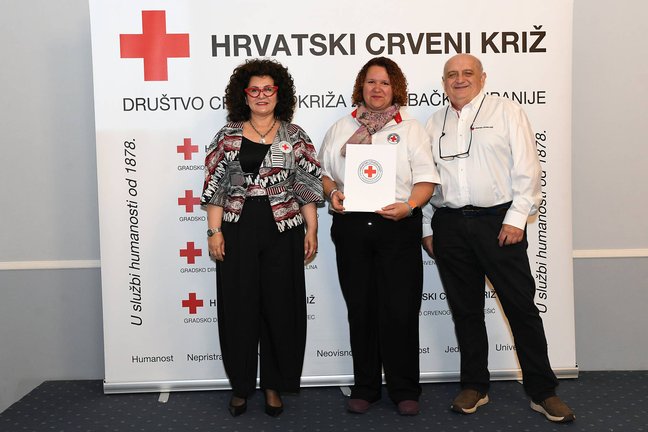 crveni križ