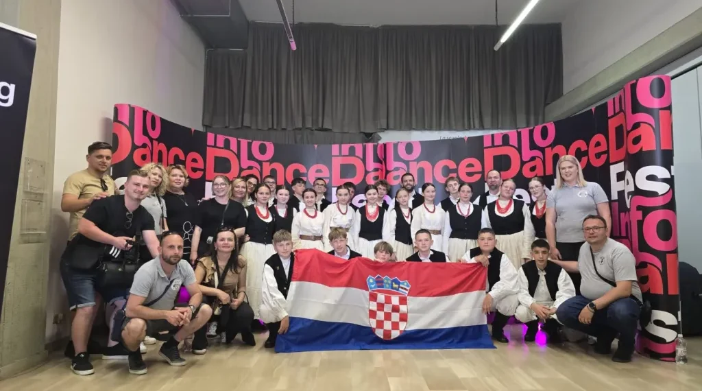 međunarodnom folklornom festivalu