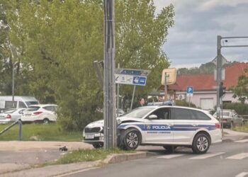 policijsko vozilo