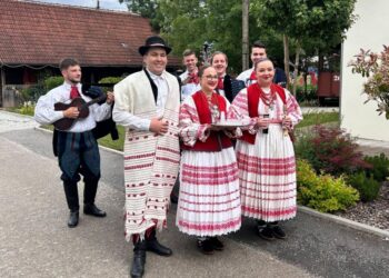 manifestacija Ivanje u Novom Čiču