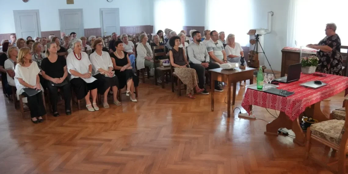 Mraclin obilježio 100 godina domaćinskih tečajeva