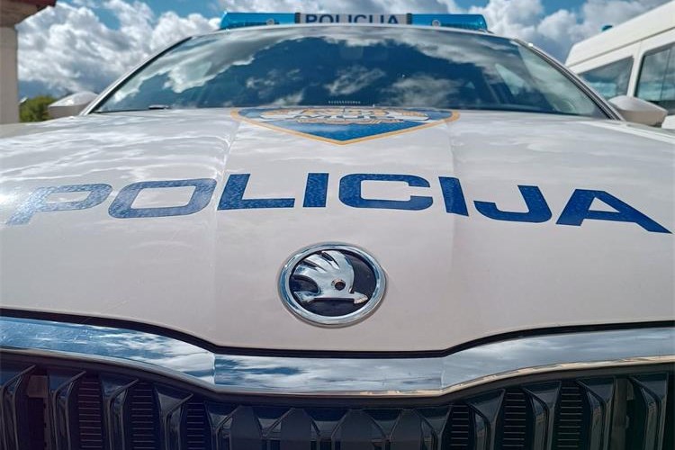 Policija traži svjedoke nesreće u kojoj je jedna osoba poginula
