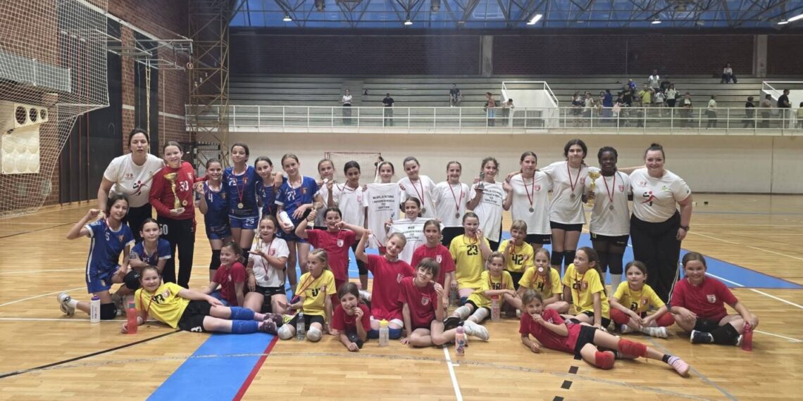 turnir je okupio najmlađe rukometašice i rukometaše iz velikogoričkih klubova