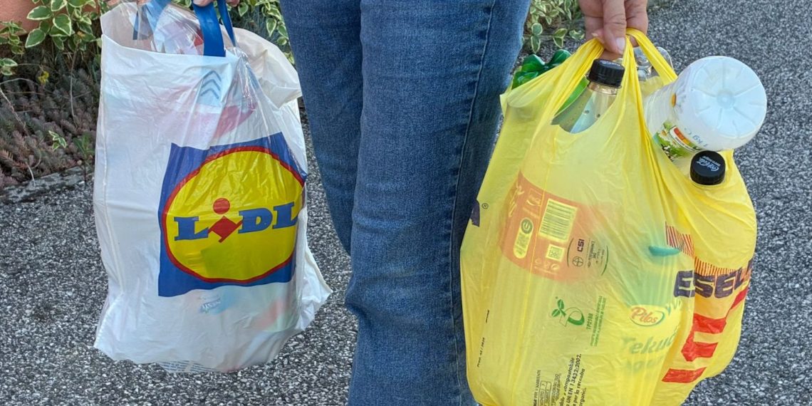 Povratna naknada uvodi se na tetrapak i male bočice