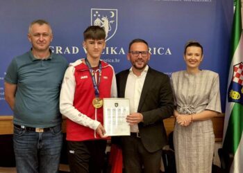 Gradonačelnik Ačkar čestitao Patriku Jambreku