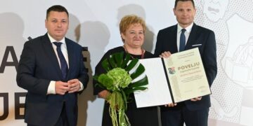 Društvo žena Buševec dobitnik Povelje Zagrebačke županije za humanitarni rad
