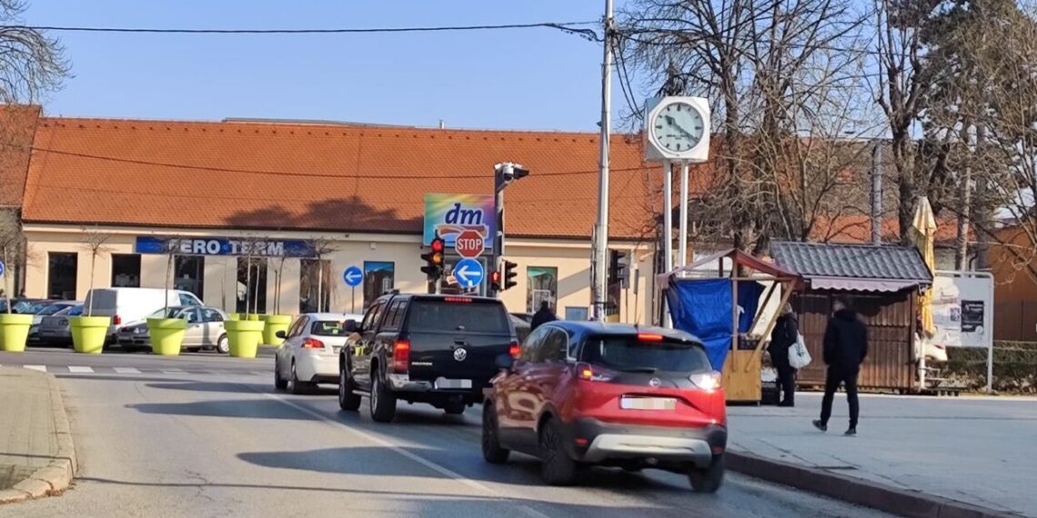 stižu lažne SMS poruke o prometnim kaznama