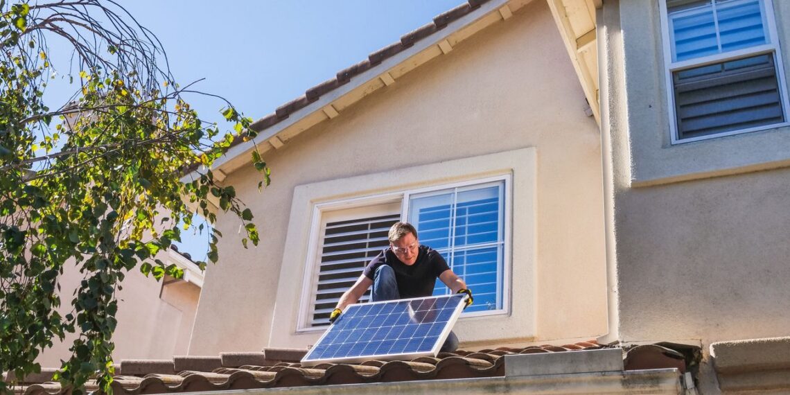 Građani mogu dobiti do 25.000 eura za solarne elektrane