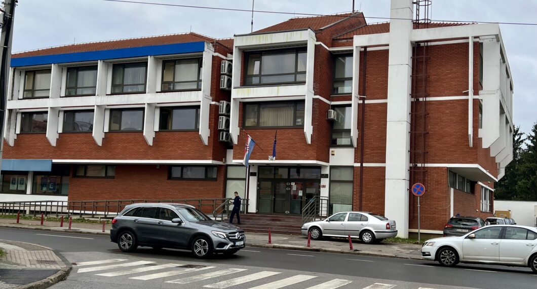 pobjegao