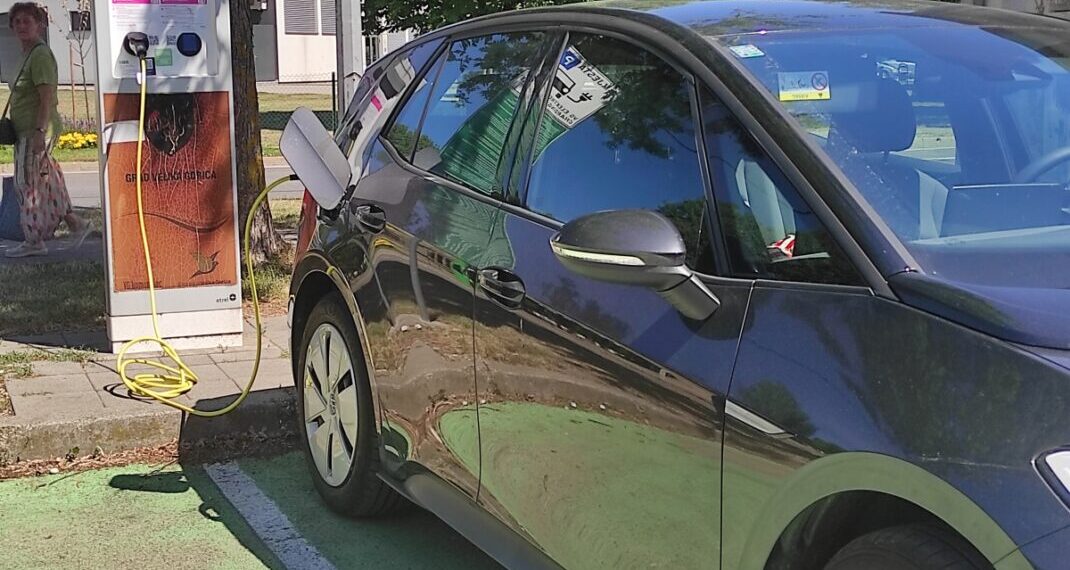 Fond daje do 9.000 eura za električne automobile