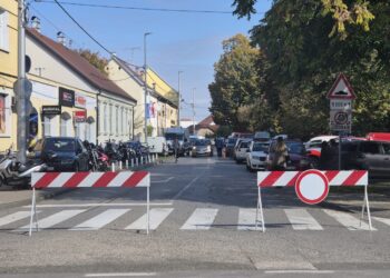 Pažnja vozači